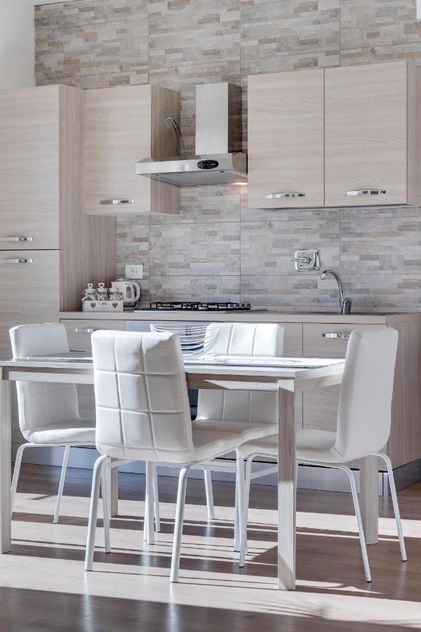 Ariston - Ciclabile Appartamento In Centro Al Mare Con Balcone ซานเรโม ภายนอก รูปภาพ
